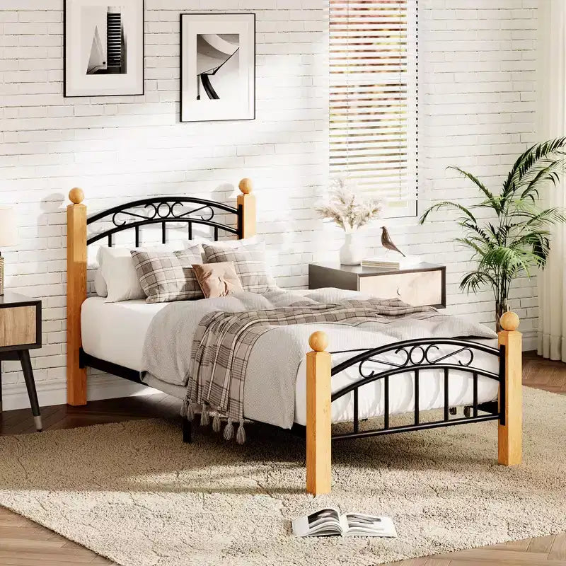 Cadre de lit avec tête de lit, lit plateforme en métal taille double avec lattes en acier, sommier tapissier non nécessaire, rangement sous le lit de 14 pouces