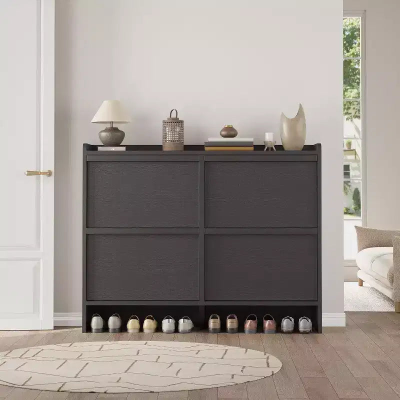 Meuble à chaussures 4 niveaux à tiroirs basculants avec étagère réglable — Peut contenir 24 à 30 paires, gris