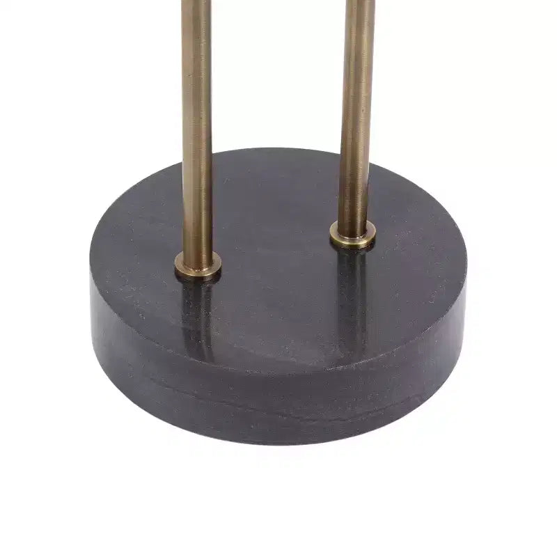 Table d'appoint ronde en verre avec base en marbre — 40,6 cm de diamètre, 61 cm de hauteur, structure en métal noir